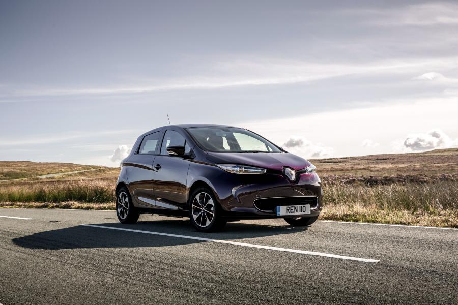  Renault Zoe Z.E. 40 R110 2018 года  (UK) (фото 1 из 32)
